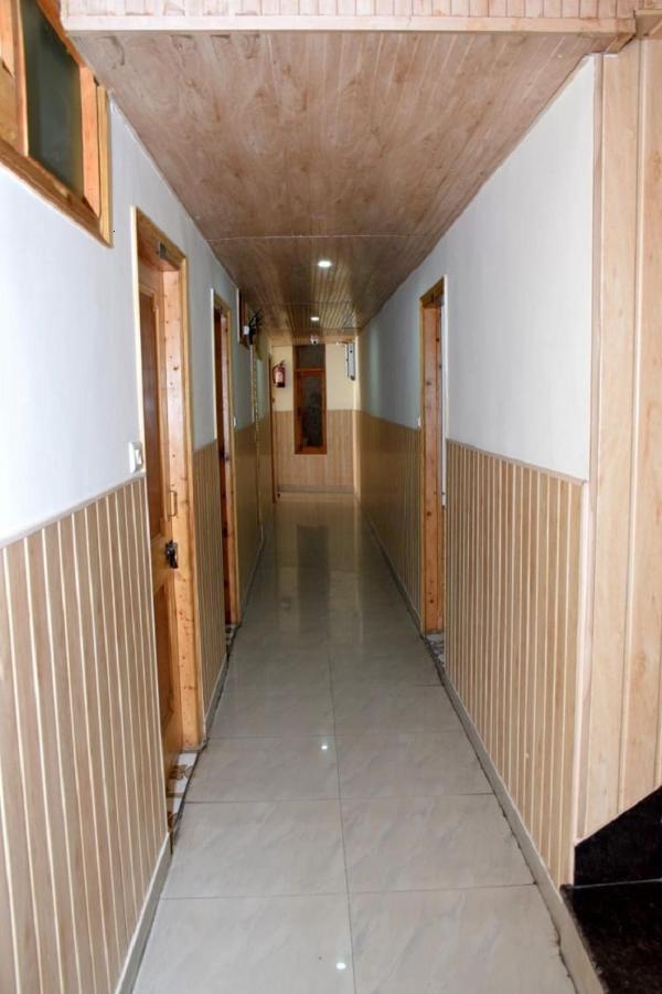 Hotel Nirmal Chhaya Manali  Exterior photo